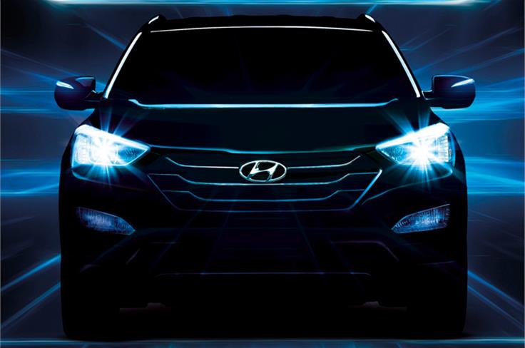 The design adopts the hexagonal grille &#8211; a key design cue of the Hyundai family look.